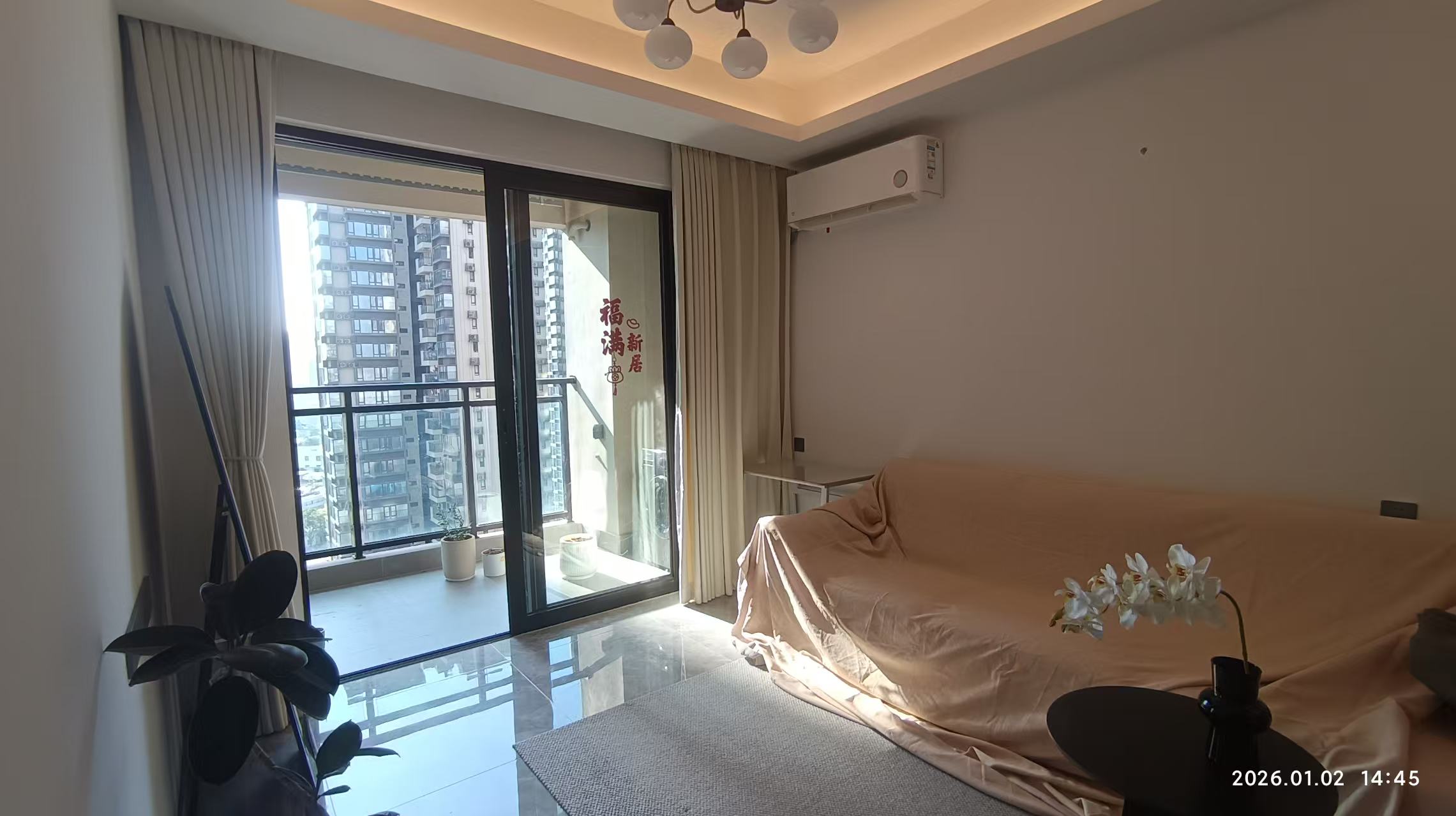 太东万科万悦花园 小三房 出租 家电齐全